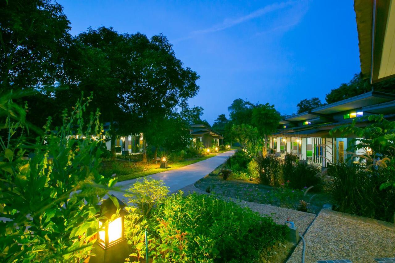 Loft Vintage Chalet Resort Ko Lanta Exteriér fotografie