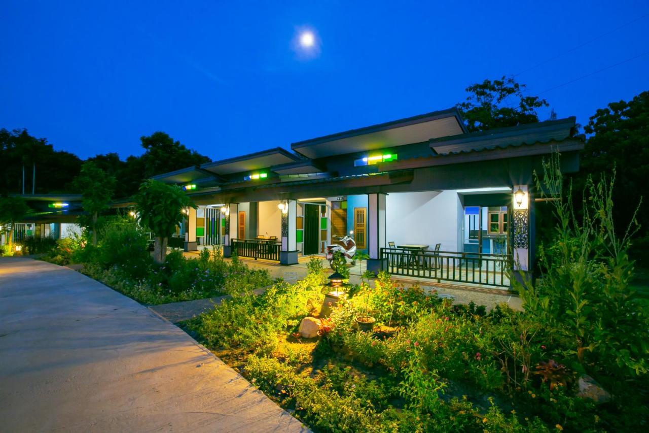 Loft Vintage Chalet Resort Ko Lanta Exteriér fotografie
